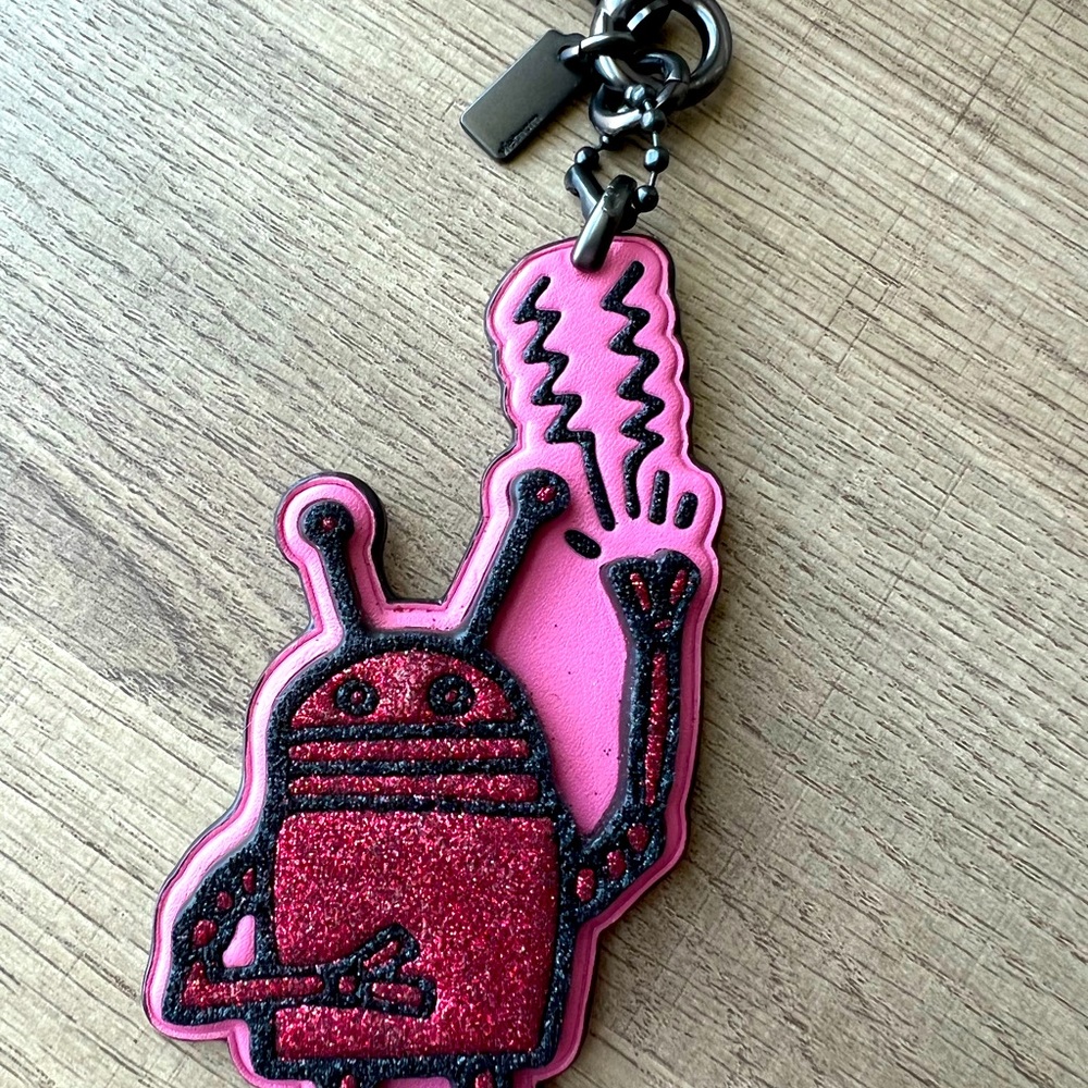 COACH X Keith Haring Keychain Robot